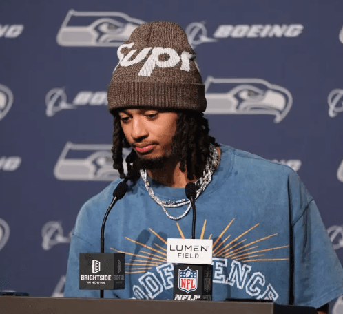 MVP Jaxon Smith-Njigba Uses His Entire $3.6 Million Bonus to Fulfill "Mother's Lifelong Dream" – And the Story Behind It Leaves the Seahawks Community in Tears