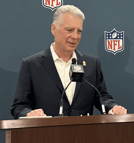 Just 12 Hours After T.J. Watt’s Injury, Steelers Owner Art Rooney II Launches Full-Scale Investigation Into Medical Staff – 150GB of Leaked Files Ignite Outrage Across the NFL
