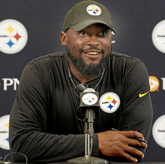 Head Coach Mike Tomlin Paused The Celebration To Deliver A Heartfelt, Emotional Message.