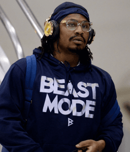 “When a Legend Lets Go of His Victory”: Marshawn Lynch Shocks the NFL by Selling His Super Bowl XLVIII Ring — The Truth Behind the Decision Leaves the League Silent