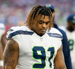 "Snubbed from the Pro Bowl? Doesn't Matter" — Byron Murphy II's Christmas Gift Is Bigger Than Any NFL Honor, And His Journey to Finding 'Light at the End of the Tunnel' Leaves the Seahawks Community in Tears
