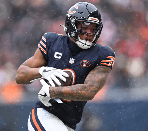 Just 1 Hour After Learning He's No Longer in the Plans, Bears' $110 Million WR Ready to Restructure Contract — All for One More Chance to Play in Chicago Blue.
