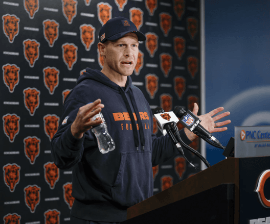 BEARS MAKE STATEMENT: Chicago Successfully Signs Blockbuster $15 Million Deal with Star RB with Over 8,000 Career Yards, Sending "ALL-IN" Signal Ahead of Super Bowl 2026