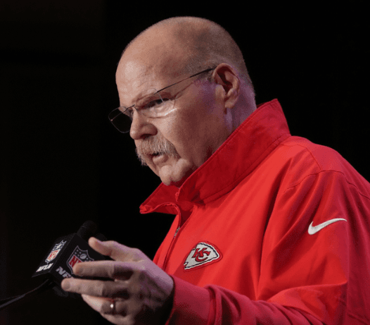 BREAKING: Just Hours After Being Cut, Ex Chiefs star Arrested for Public Disorder While Intoxicated — Chiefs’ Actions Redefine “Family” for the NFL