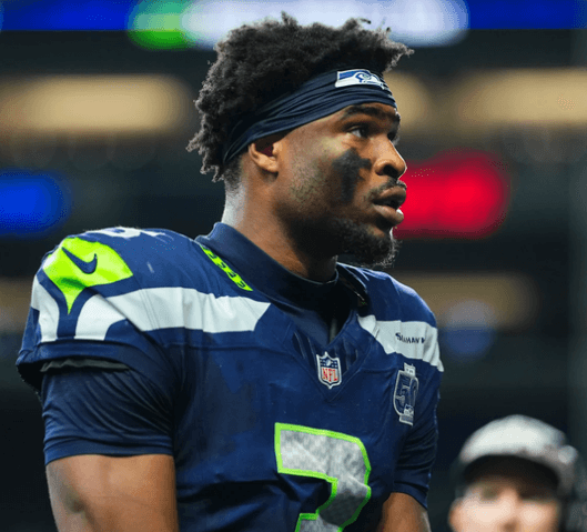 HEARTWARMING: Seahawks Rookie Star Left Speechless After Dropping $114K on Team Dinner — While Still Scraping Every Dollar for His Cousin's Rare Disease Treatment; The Untold Story That Brought the Entire Seattle Family to Tears