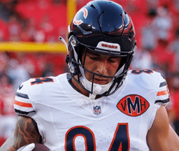 HEARTWARMING: Bears Rookie Star Left Speechless After Dropping $114K on Team Dinner — While Still Scraping Every Dollar for His Cousin's Rare Disease Treatment; The Untold Story That Brought the Entire Chicago Family to Tears