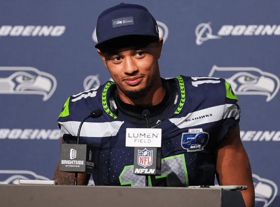 Just 12 Hours After Canadian Singer Cassandra DiFruscio Faces Massive NFL Fan Backlash, Seahawks Star JSN Drops Bombshell 11-Word Statement in Surprise Presser — Redefining the Spirit of the NFL