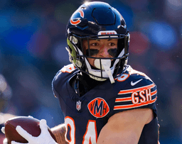 From Doubts About His Form to the Decisive Moment That Propelled Bears to the Playoffs — Bears ' "Unsung Hero" Shines Brilliantly in  31–27 Win Over Packers