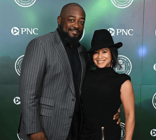 Steelers Fashion Designer Kiya Tomlin Goes Viral With 7-Word Statement in Wednesday Interview After Husband Mike Tomlin Announces Stepping Down as Head Coach of the Steelers After 19 Seasons