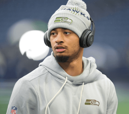 Seahawks MVP Jaxon Smith-Njigba Abruptly Leaves Critical Team Strategy Practice Upon Learning Legendary Coach and Second Father Kennedy Polamalu Was Shockingly Fired — His Next Action Left the Entire NFL Community in Tears