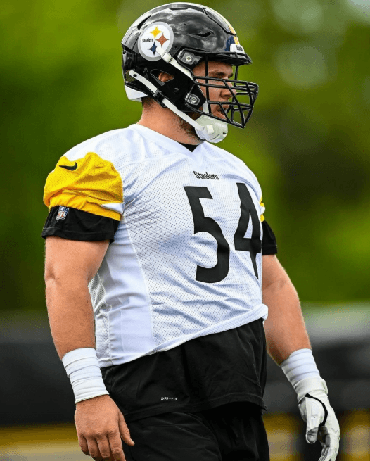 Steelers Successfully Re-Sign All-Big 12 Second Team Star Who Allowed 0 Sacks Over 1,200 Snaps – Key Move to Bolster Strength Ahead of the 2026 Season