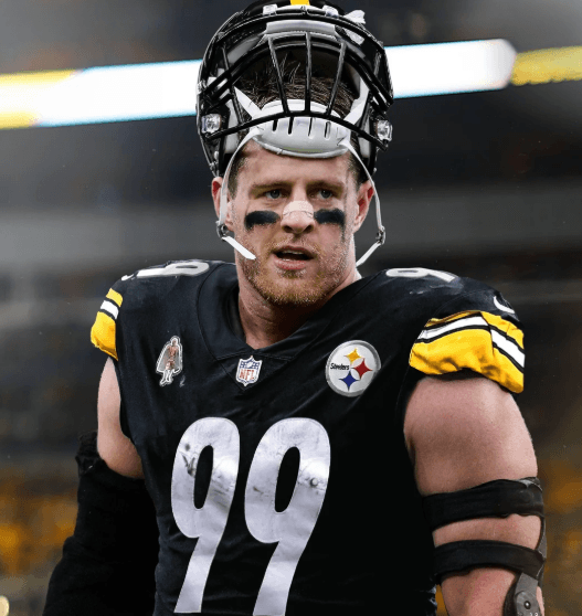 Star J.J. Watt Criticizes Steelers Players for Leaking Information About Head Coach Mike Tomlin's "Retirement Scandal" in the Locker Room