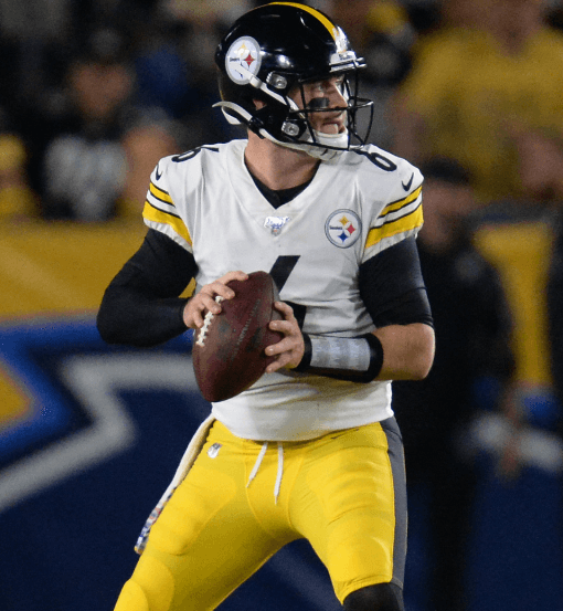 Former Steelers QB Signs Record Deal With Broncos — Publicly Says Aaron Rodgers Was the Barrier to His Return to Steelers