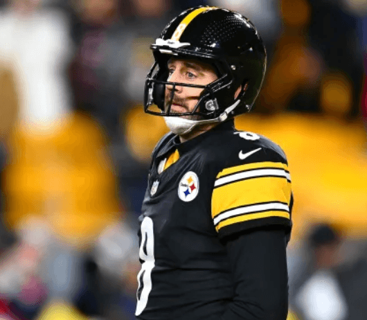 Legend Aaron Rodgers Drops Bombshell on Career Future—Shocks League With Final Decision After Ex-Steelers Star QB Fled to Broncos to Escape Living in His Shadow