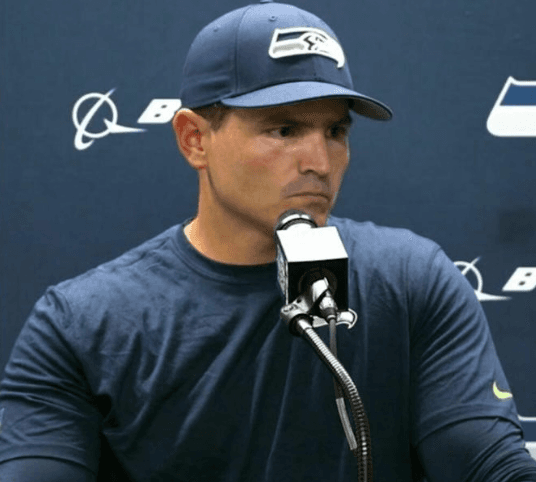 Seahawks Immediately Impose Internal Discipline on Star RB with Over 3,700 Career Rushing Yards After Partying Scandal for Missing Key Practices Ahead of Super Bowl