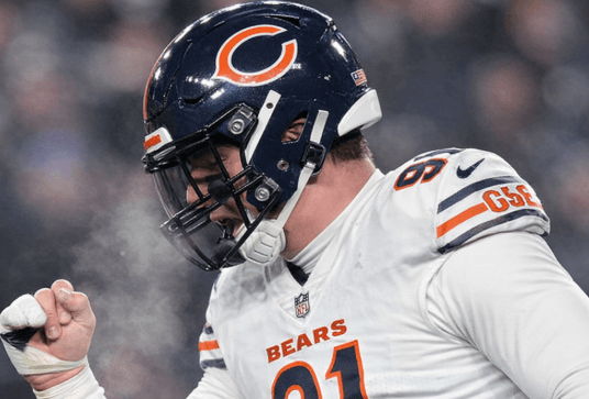 Former 4x Pro Bowl and All-Pro, Purchases $34 Million Property in Chicago — Fans Speculate He Has Reached Agreement with the Bears