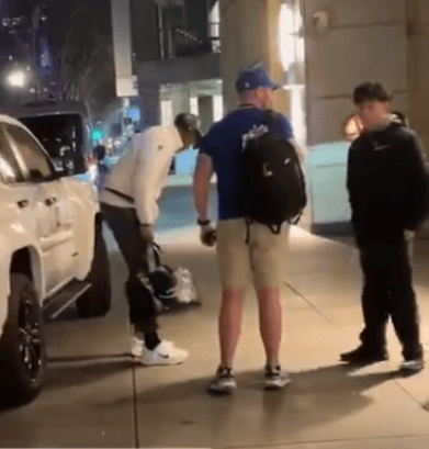 Seahawks Superstar Caught on Crutches Heading Back to Hotel After Ankle Injury Before Super Bowl 60 – Viral Video Sparks Prayers from Seahawks Community