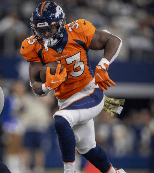 Former Broncos Offensive Star with Over 6,000 Career Yards Unhappy in Dallas, Sends Emotional Message Expressing Desire to Return to Denver
