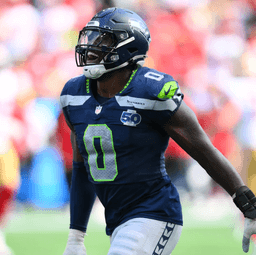 Just Hours After Retirement Rumors Explode, Seahawks Legend DeMarcus Lawrence Drops Career-Defining Bombshell That Leaves the Entire NFL Stunned