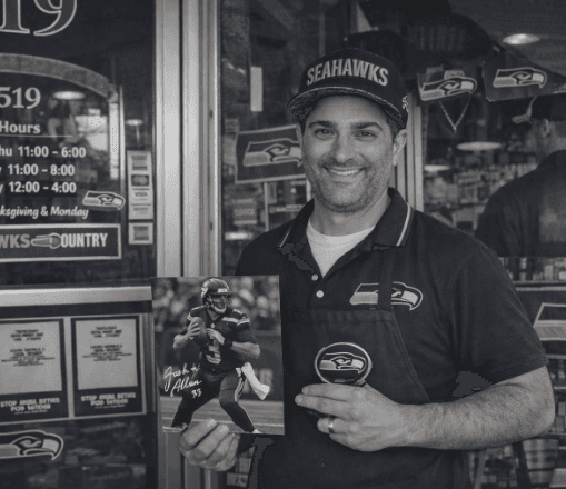 All Seattle Seahawks Players and Fans Are Deeply Heartbroken and Paying Tribute to the Eternal Loss of Ivar's Legend Chris Bertucelli – The Man Who Always Provided the Best Meals for the Seahawks