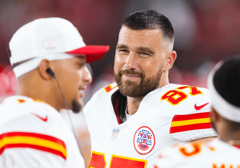 Travis Kelce Surprises Fans, Appears On High School Sidelines Instead Of Resting—Bringing Heart And Energy Ahead Of Chiefs’ Crucial Week 11 Battle