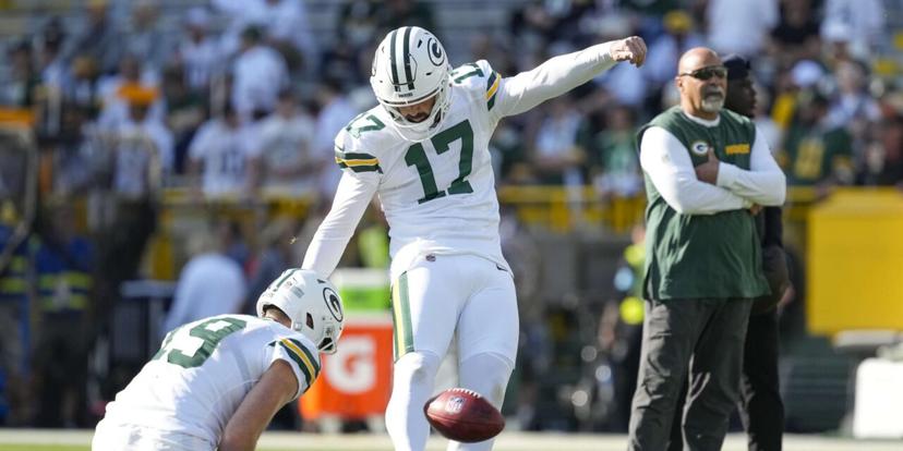 Brandon McManus – kicker replacing Havrisik: from “Villain” before the game to “Hero” with 2 decisive FGs… but the mysterious 3AM message from “Old 2” and the reason Havrisik didn’t play that left all of Green Bay holding their breath!