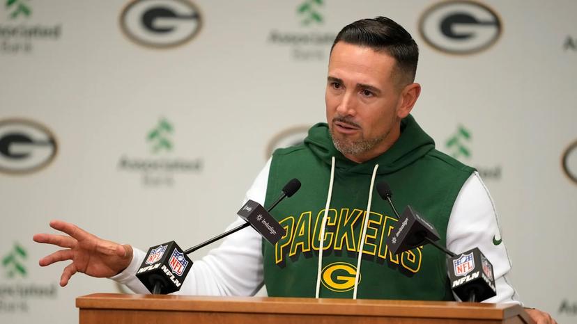 Packers Head Coach Matt LaFleur Issues a Public Apology After the 10–7 Loss to the Eagles at Lambeau, Admitting Tactical Mistakes and Saying 'The Fans Deserved Better'