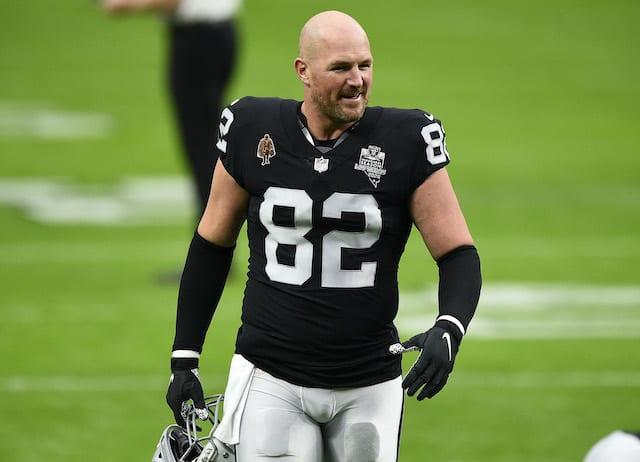The 11x Pro Bowl Raiders legend has unexpectedly expressed his desire to return to his old home after a long stretch on the bench, willing to give up everything just to wear the Cowboys jersey again.