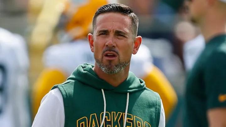 Packers Offensive Player Unexpectedly Separated by Security After a Heated Verbal Altercation With a Team Assistant Post-Practice – A Sideline Incident That Shakes All of Green Bay Ahead of the Showdown With the Vikings