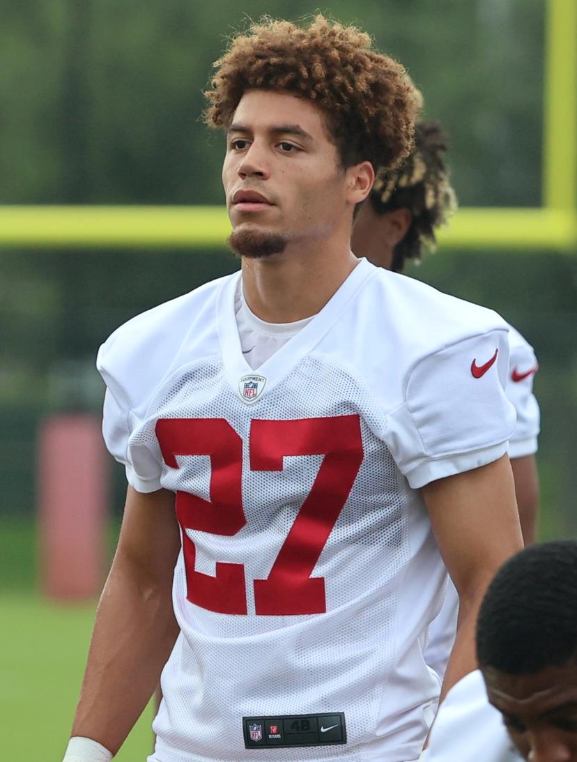 Buccaneers in Turmoil: Zyon McCollum and Teammates Fire Back at Todd Bowles — Is the Locker Room Fracturing?