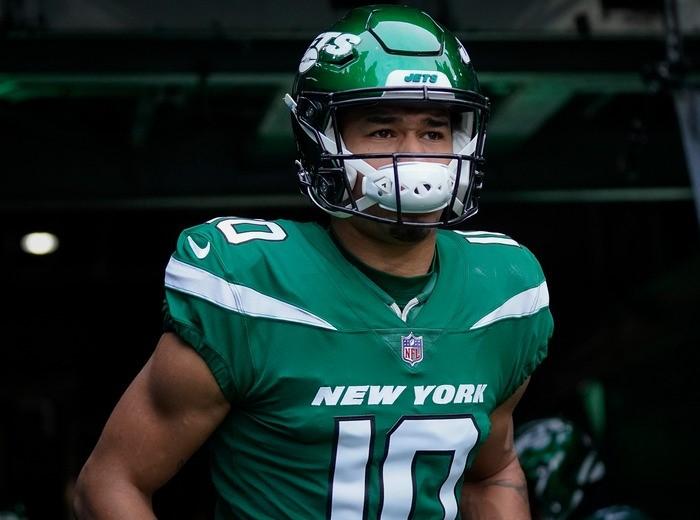 “$44 Million? Keep It.” — NFL Shocked as Star WR Walks Away From Jets Money, Snubs Bills & Patriots, Suddenly Sets Sights on Tampa Bay