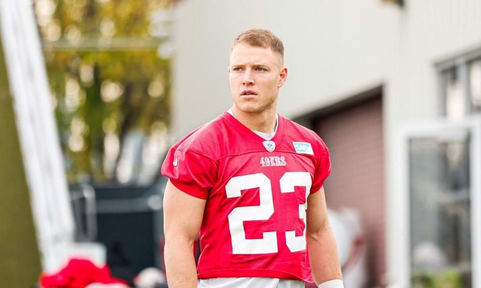 Eagles Super Bowl Legend Praises Christian McCaffrey Ahead of Showdown: “He’s One of the Best to Ever Do It” — And McCaffrey’s Response Stuns the Entire NFL