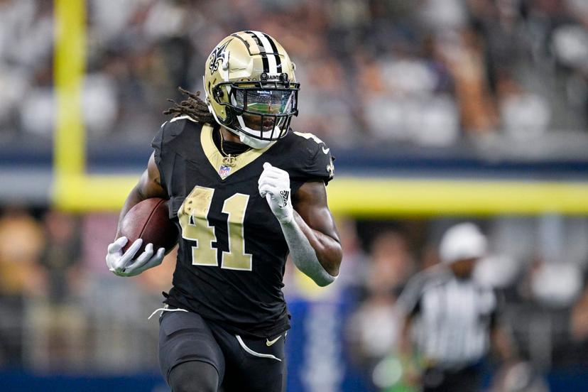 Houston Texans Reach Verbal Agreement with $24 Million Running Back to Solve Offensive Struggles