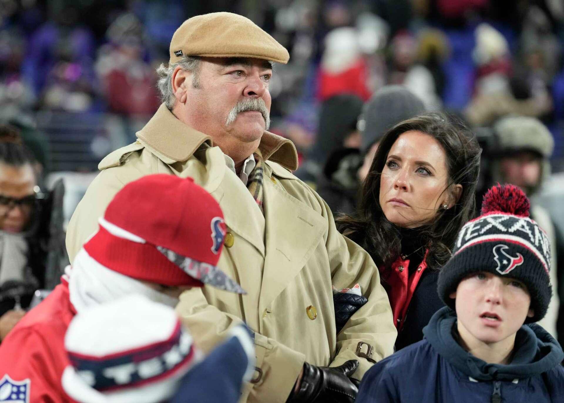 No Flag During the Game, Yet Texans’ Rookie RB Still Hit With a Heavy NFL Fine — Chairman Cal McNair Pushes Back to Defend His Player, But the Player’s Response Stuns Everyone