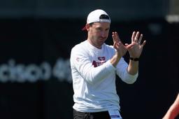 49ers Win a Victory Bigger Than the Super Bowl — Keeping OC Klay Kubiak Amid Interview Interest From the Raiders and Steelers. Hall of Famer Steve Young Reveals the Real Reason Kubiak Stayed in San Francisco