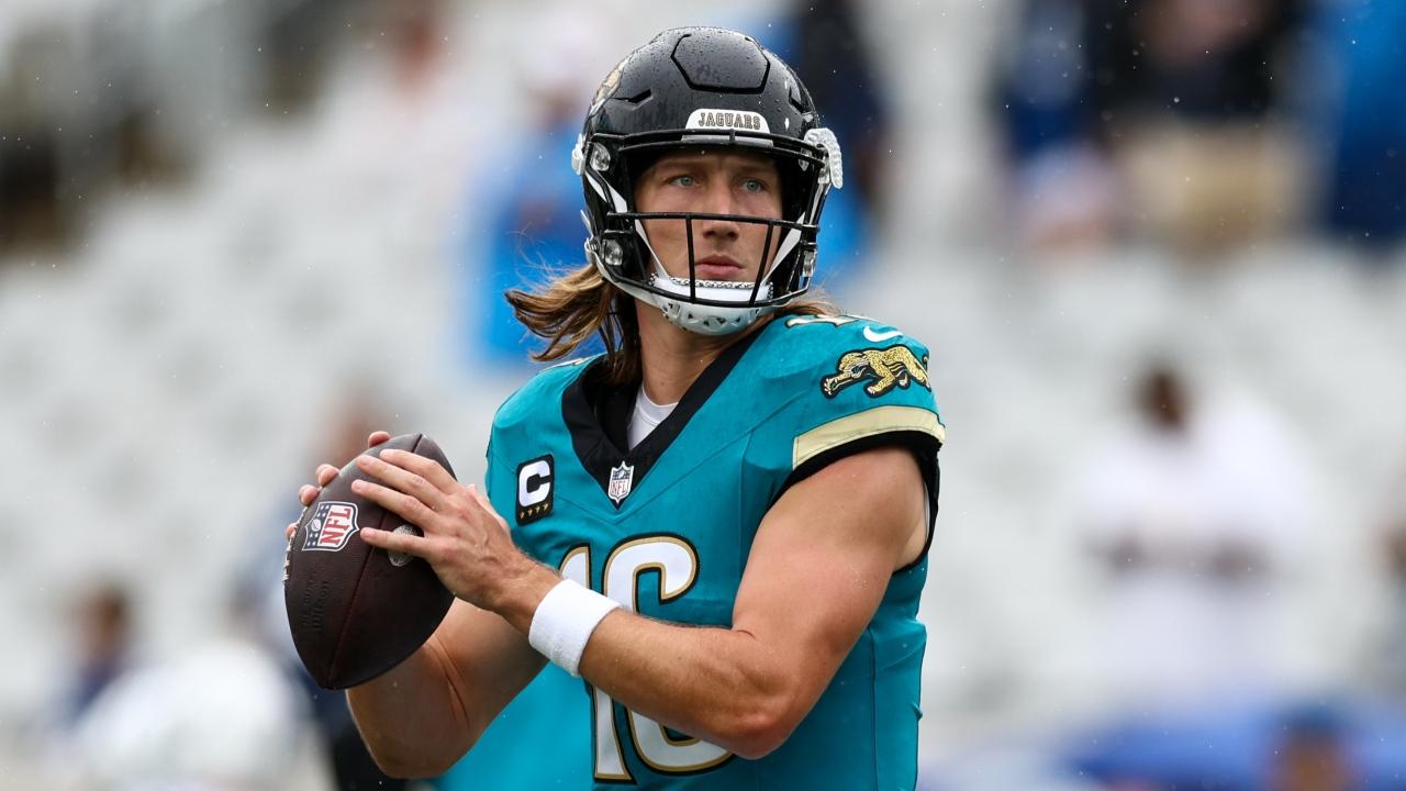 Trevor Lawrence Shines in Jaguars' 37-34 Victory, Overcomes Sideline Drama to Secure Win | Clemson Sports Talk