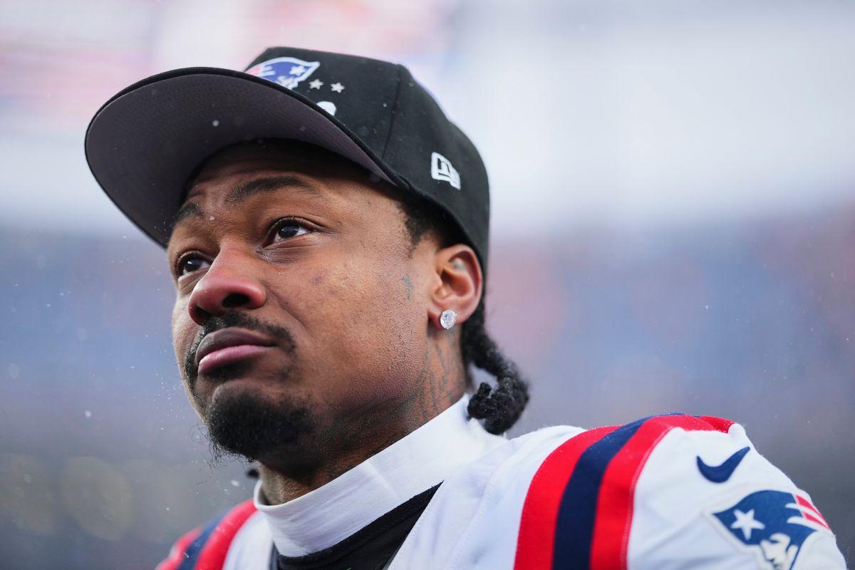 Stefon Diggs chances of missing Super Bowl made clear as Patriots star  faces charges - The Mirror US