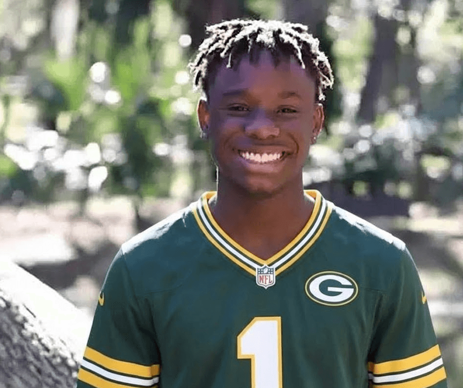 Packers terminate contract with 16-year-old ball boy — the truth behind the decision leaves Packers Nation in tears