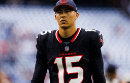 From being a player who could be replaced at any moment to the moment that made NFL history, the Houston Texans’ "unsung hero" shines, delivering a crucial victory after 18 weeks of play — video of the record-breaking moment.