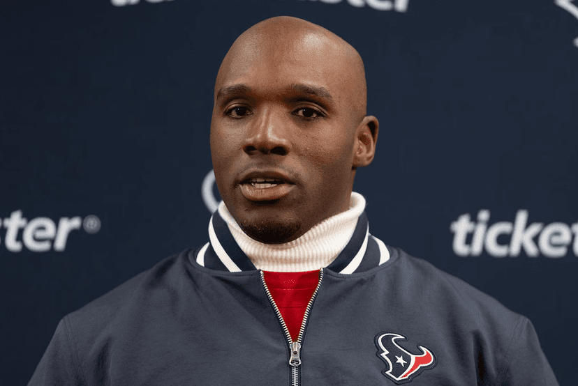 Just Hours After Being Cut, Texans Veteran Arrested for Public Disorder While Intoxicated — Texans’ Actions Redefine “Family” for the NFL