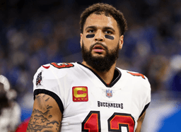 “Think I Give A F**k What He Has To Say?” – Tampa Bay Star Mike Evans Goes Off On Troy Aikman After Buccaneers Get Eliminated From Playoffs On ESPN