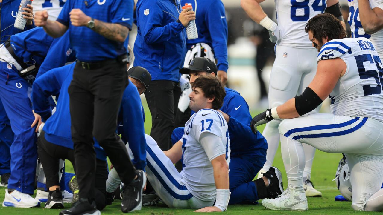 Colts quarterback Jones facing end of season after injury